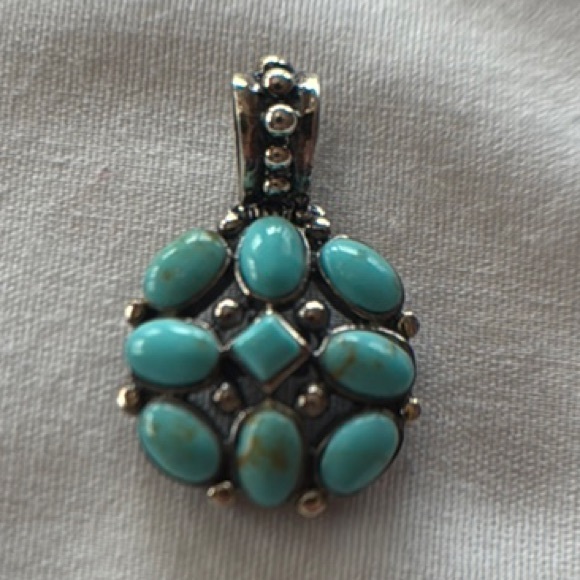 Sterling Turquoise Cabochons Pendant 18" Necklace - Picture 5 of 6